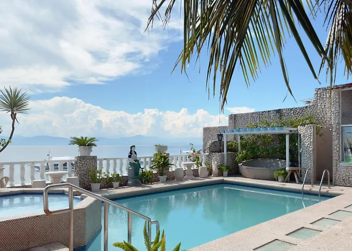 Sunset Hotel 3*